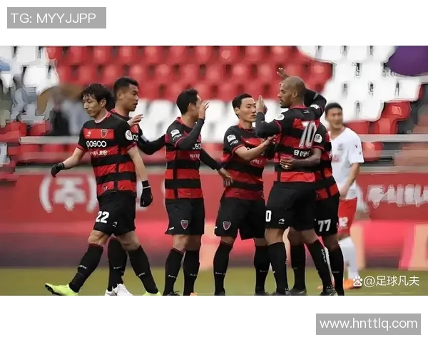 浦项制铁迎战济州球队展现实力争夺胜利的精彩对决