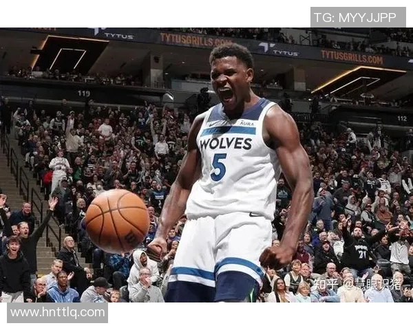 鹈鹕与森林狼精彩对决录像回顾分析及赛后亮点总结